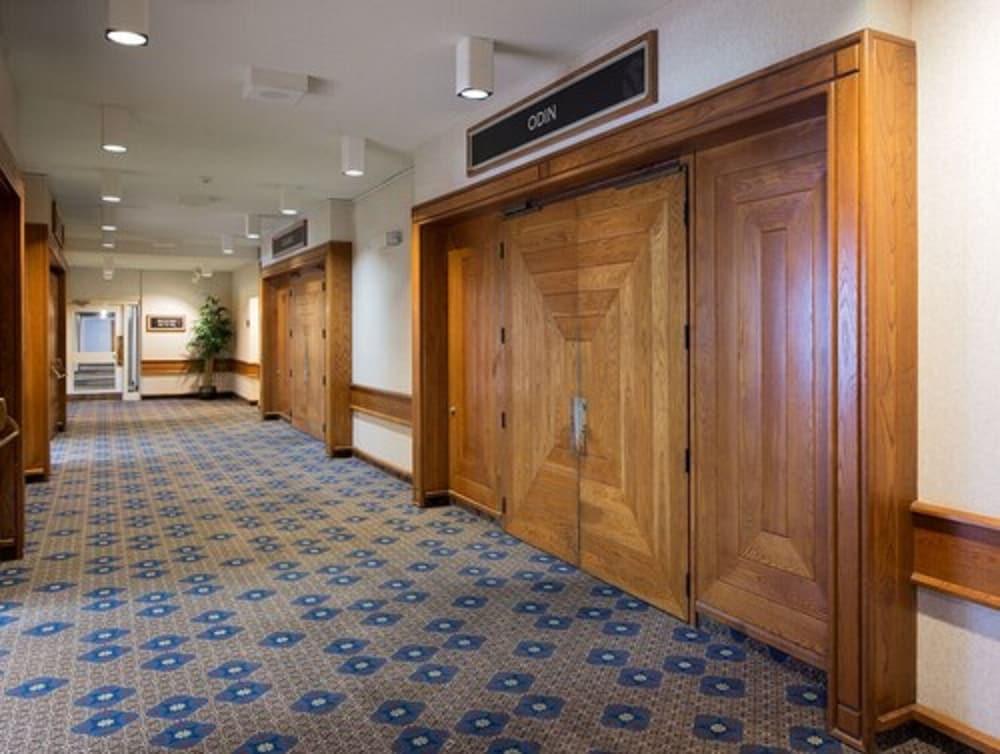 Valhalla Hotel & Conference Centre Thunder Bay Bagian luar foto