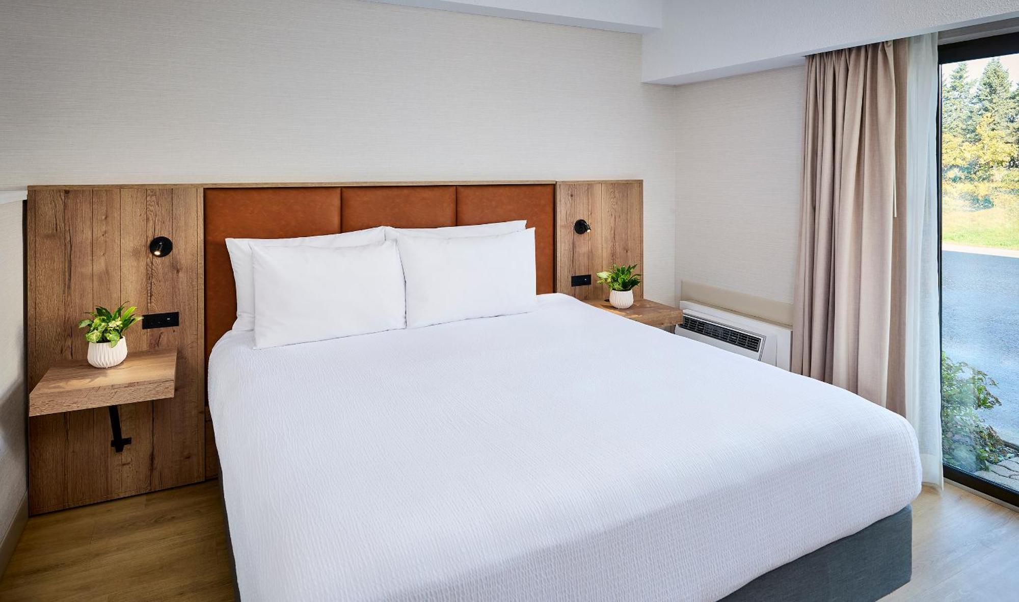 Valhalla Hotel & Conference Centre Thunder Bay Bagian luar foto