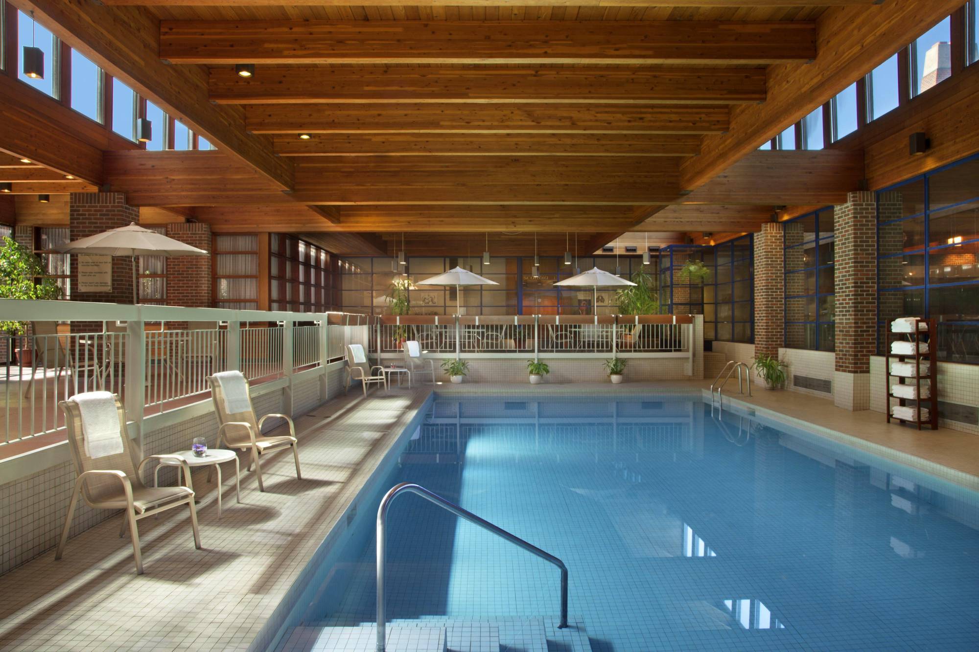 Valhalla Hotel & Conference Centre Thunder Bay Bagian luar foto