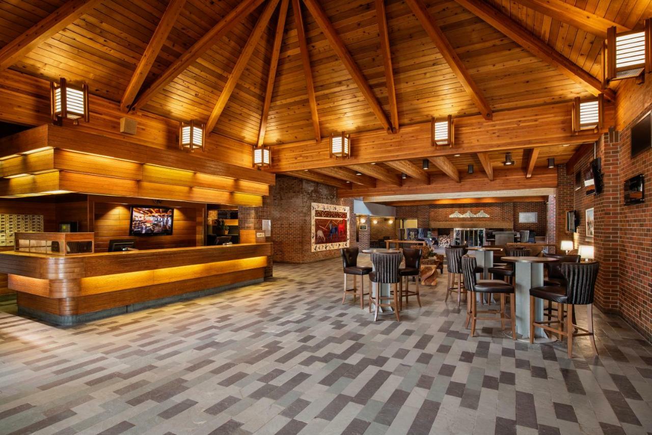 Valhalla Hotel & Conference Centre Thunder Bay Bagian luar foto